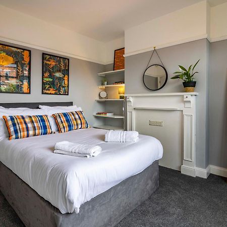 Lovely 4Bdr Home- Off Street Parking Sleeps 7 Nottingham Eksteriør billede