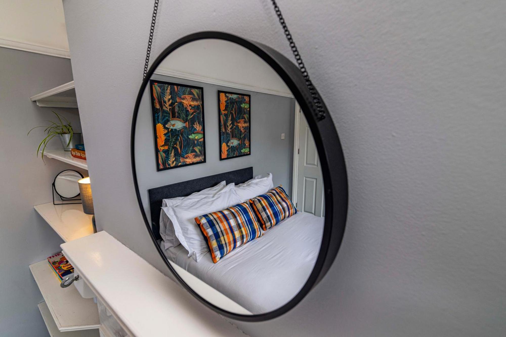 Lovely 4Bdr Home- Off Street Parking Sleeps 7 Nottingham Eksteriør billede