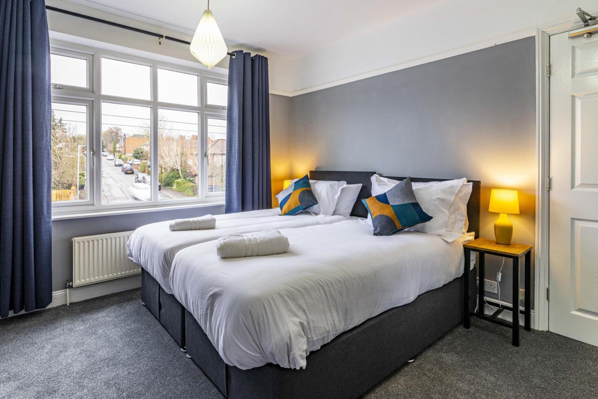 Lovely 4Bdr Home- Off Street Parking Sleeps 7 Nottingham Eksteriør billede